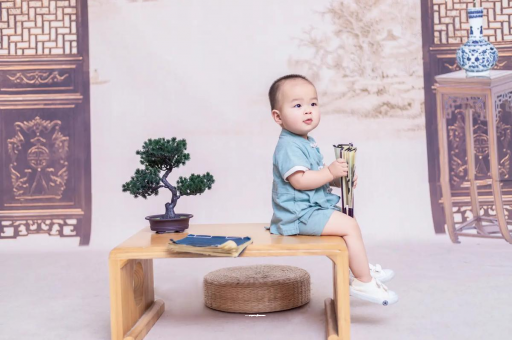 开平宝宝散光怎么办